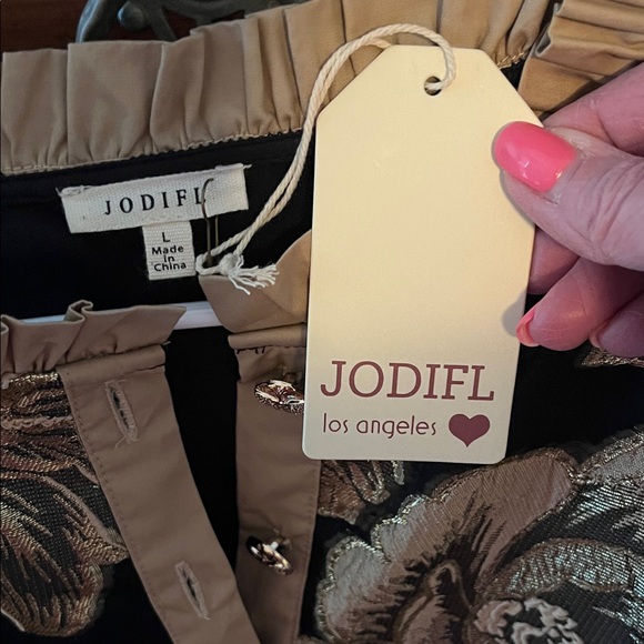 JODIFL Black Beige Gold Shimmering Embroidered Blouse Jacket - Picture 2 of 9